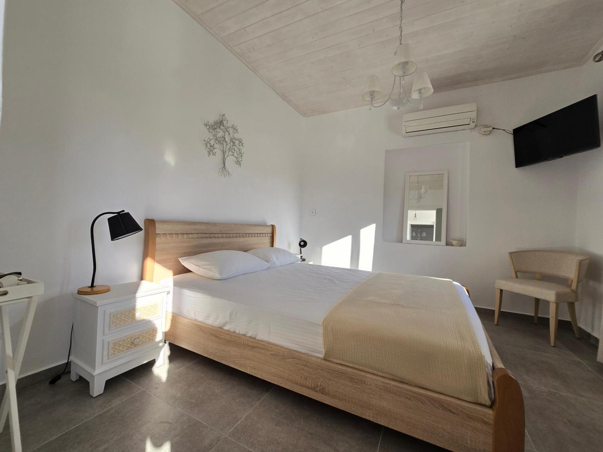 Koukouapartments & Suites Ваті Екстер'єр фото