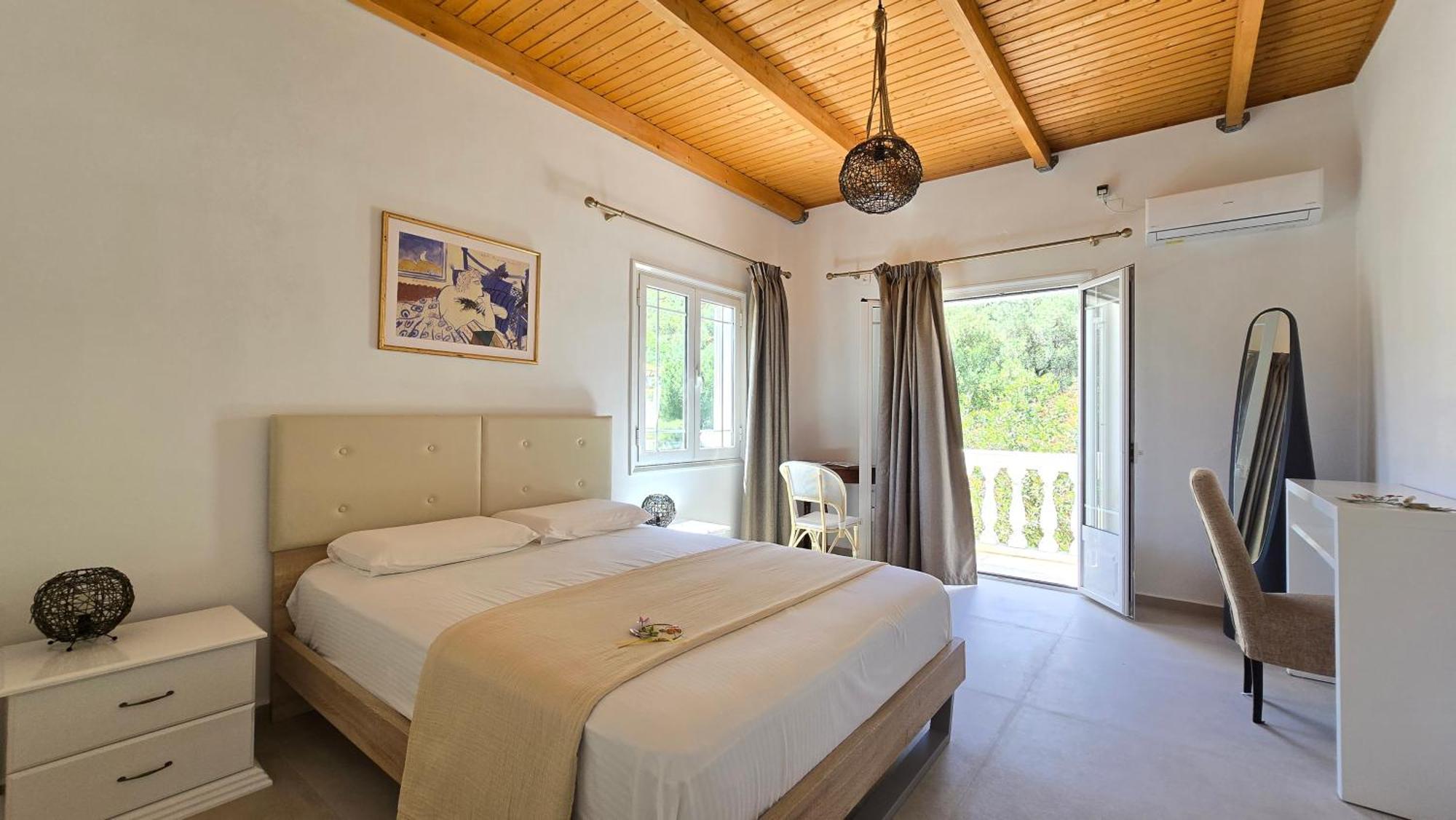 Koukouapartments & Suites Ваті Екстер'єр фото