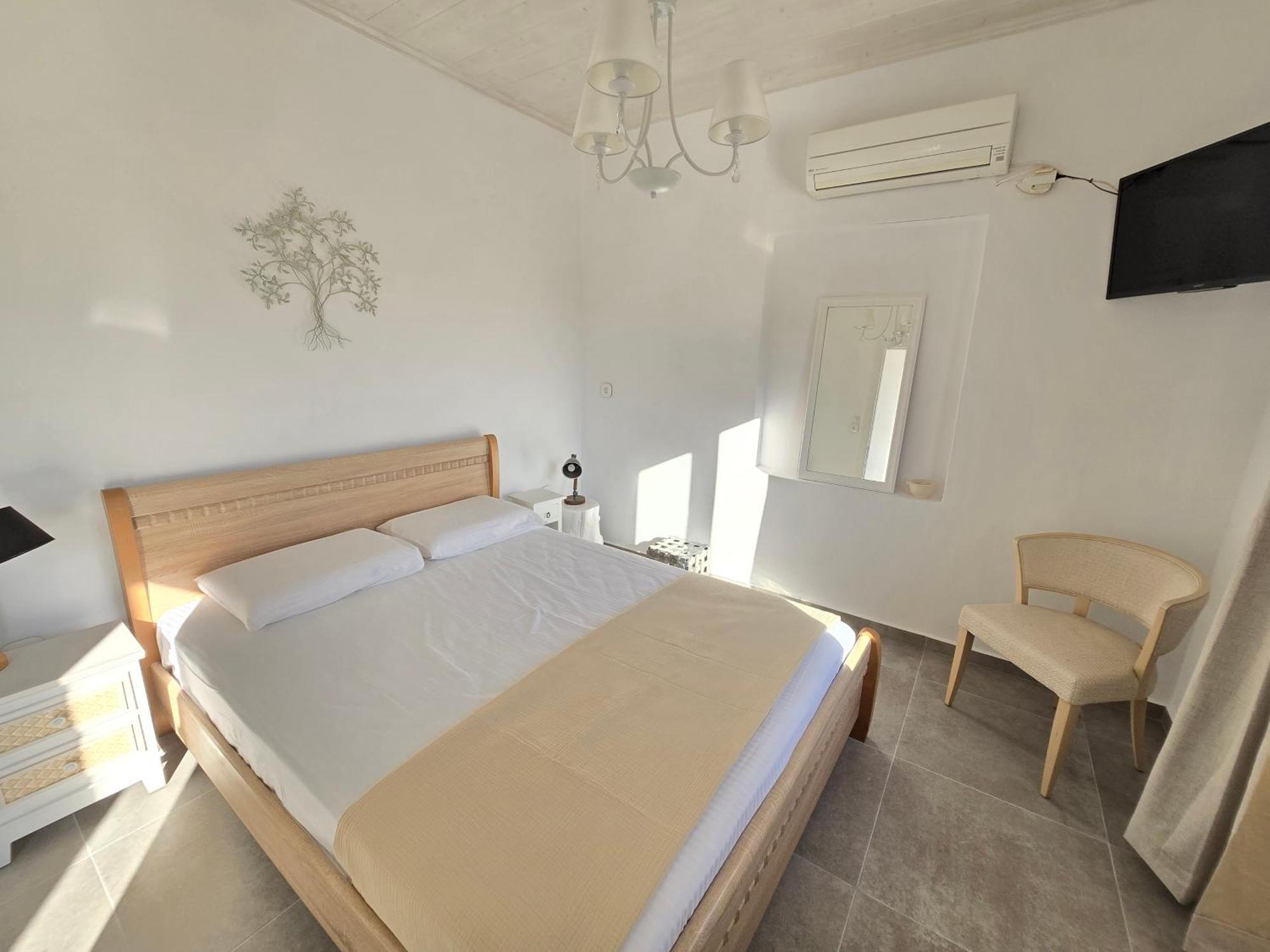Koukouapartments & Suites Ваті Екстер'єр фото